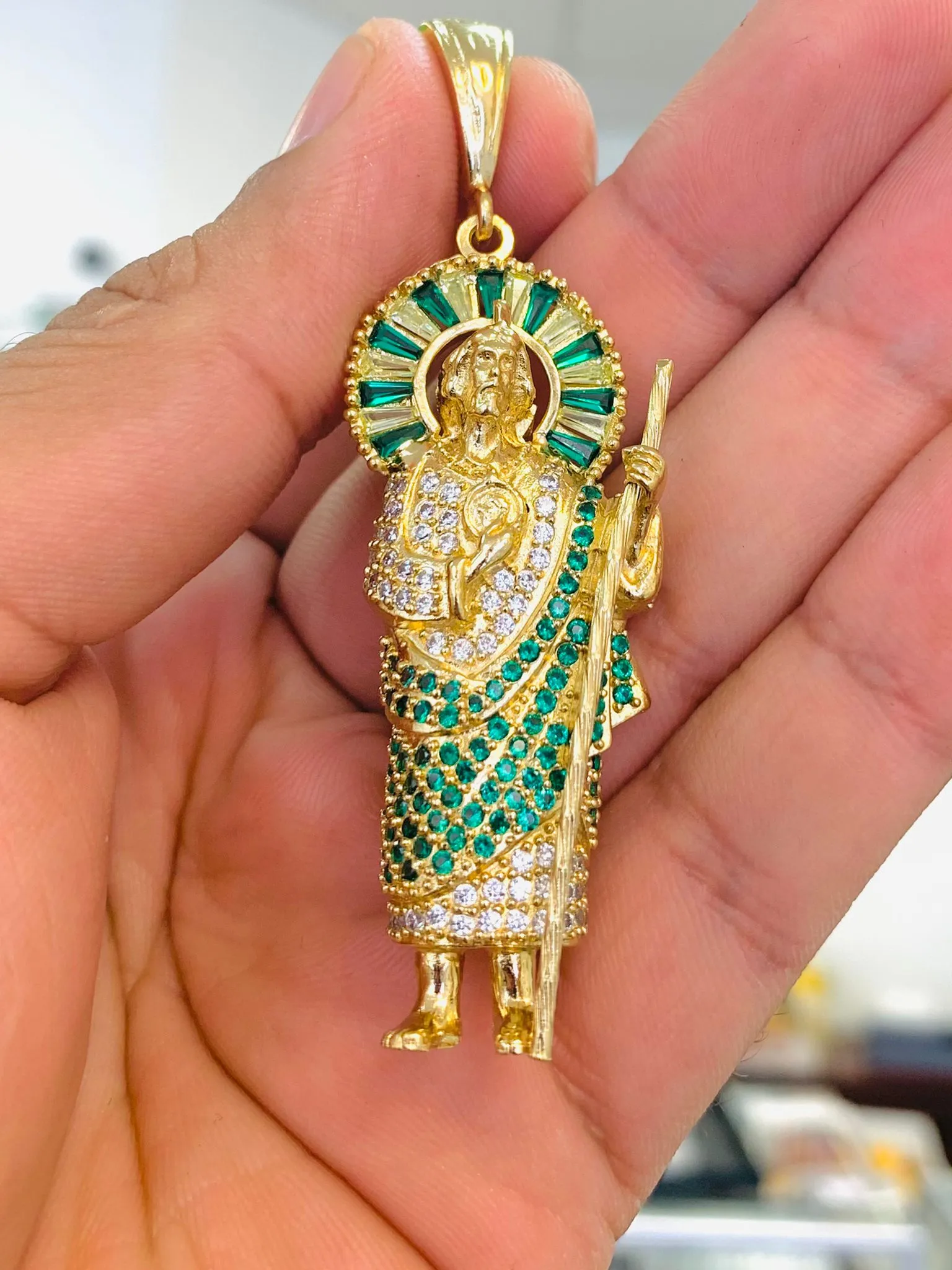 18K Gold Filled San Judas Pendant 2.3x1” 15g / Saint Jude Pendant with Green and Diamond Stones / Dije Medalla de San Judas en Oro Laminado