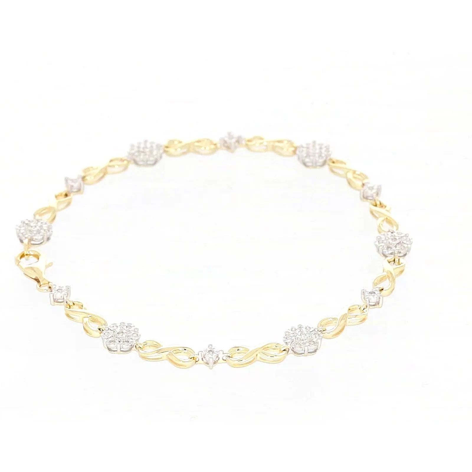 9ct Yellow Gold Round Brilliant Cut 0.15 Carat tw of Diamonds Bracelet