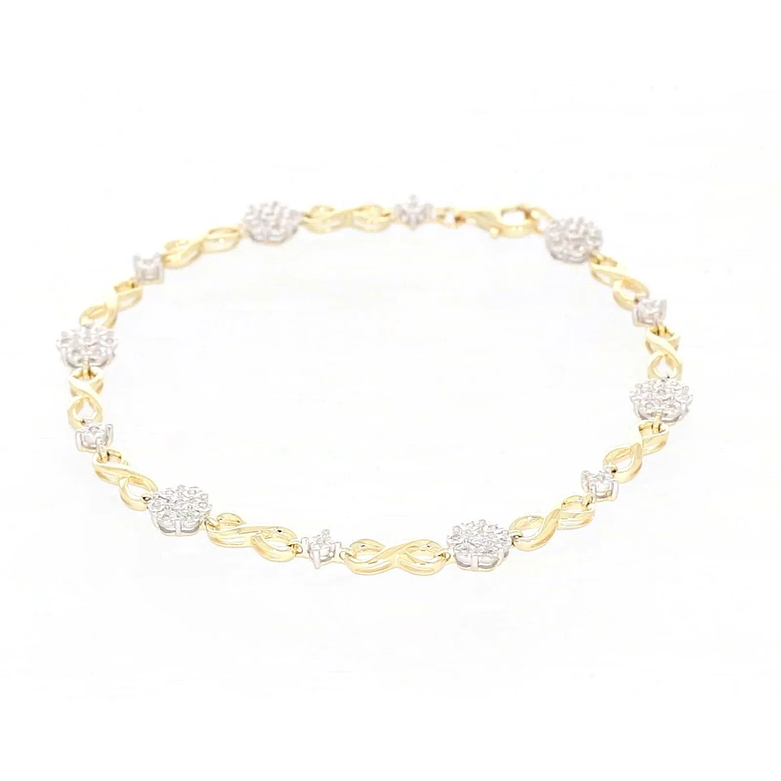 9ct Yellow Gold Round Brilliant Cut 0.15 Carat tw of Diamonds Bracelet