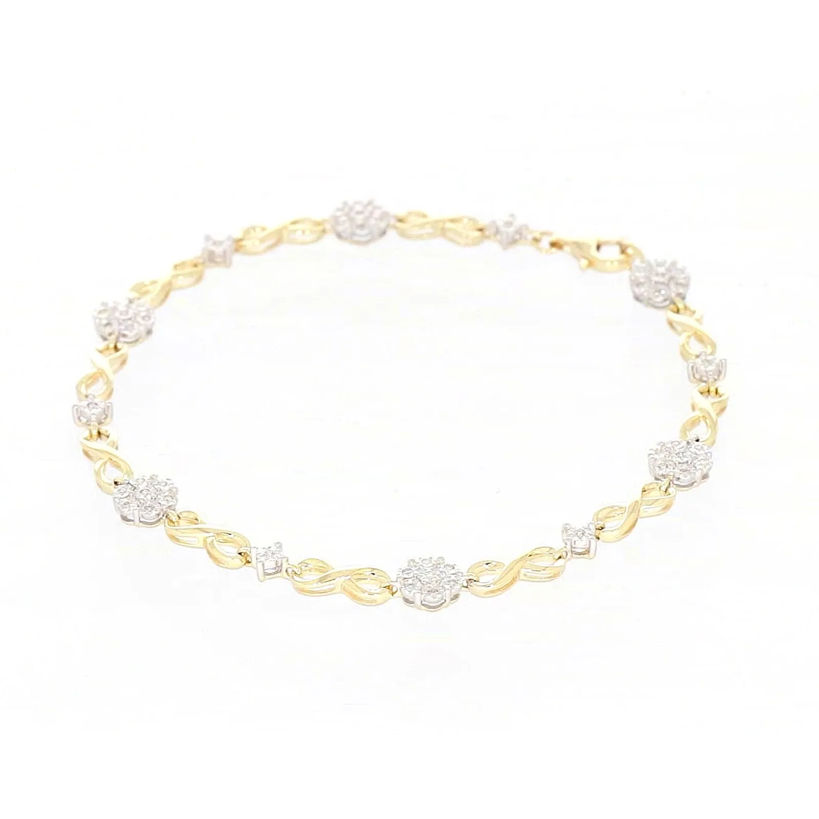 9ct Yellow Gold Round Brilliant Cut 0.15 Carat tw of Diamonds Bracelet