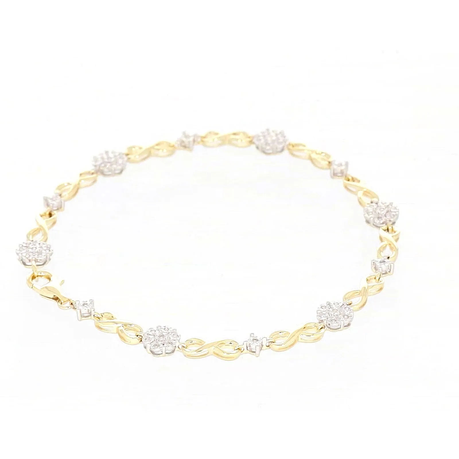 9ct Yellow Gold Round Brilliant Cut 0.15 Carat tw of Diamonds Bracelet