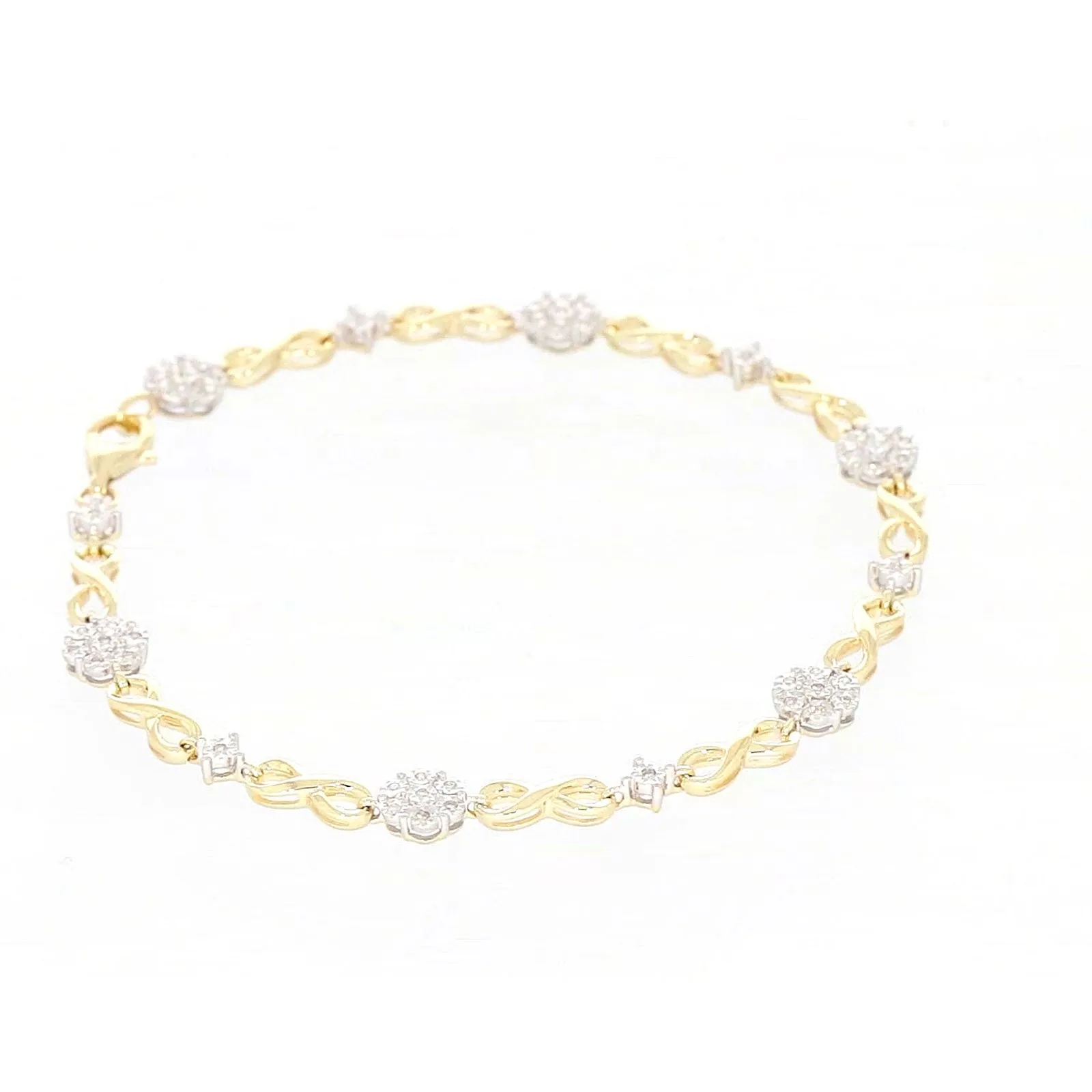 9ct Yellow Gold Round Brilliant Cut 0.15 Carat tw of Diamonds Bracelet