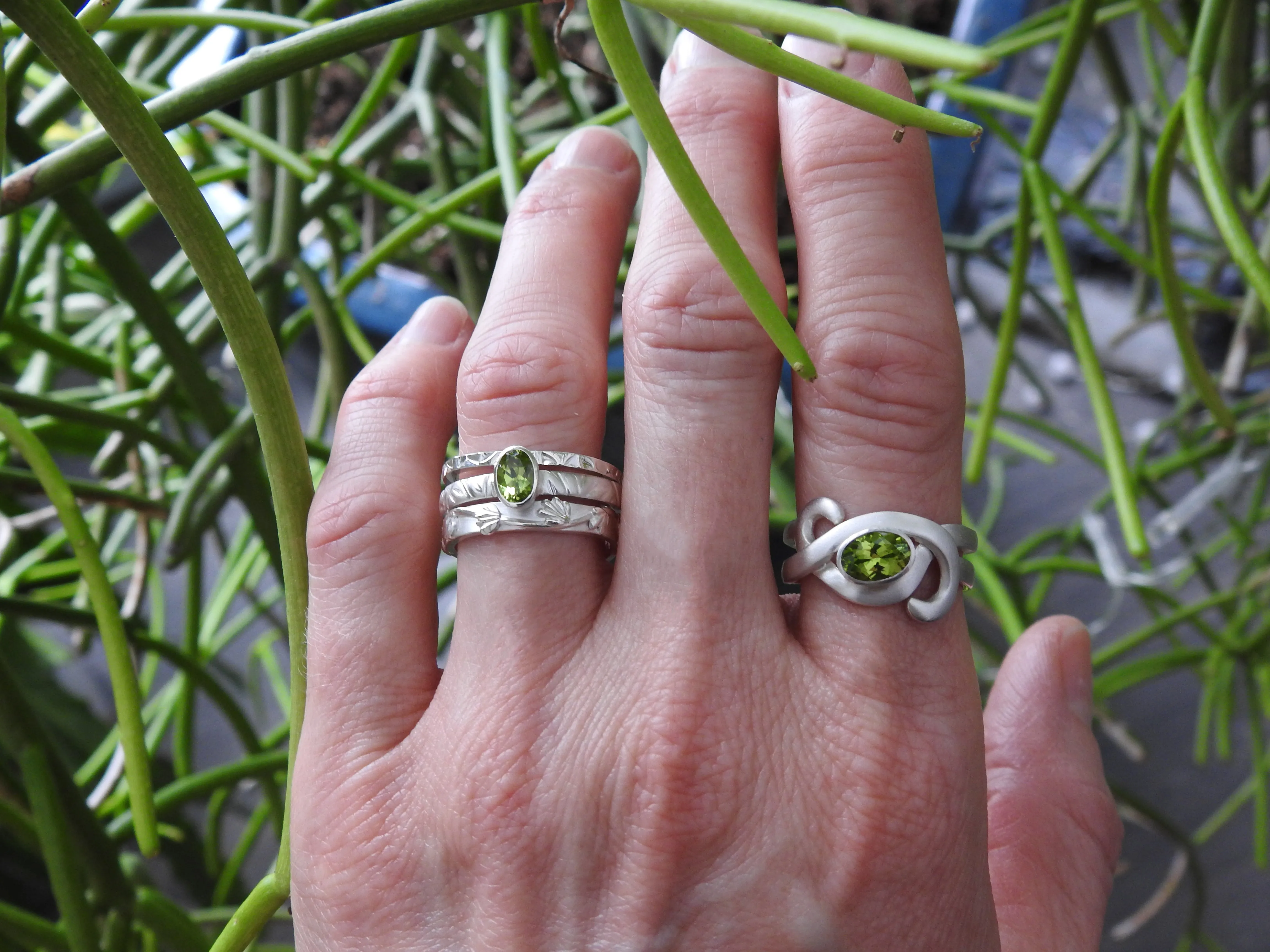 Into the woods with oval peridot