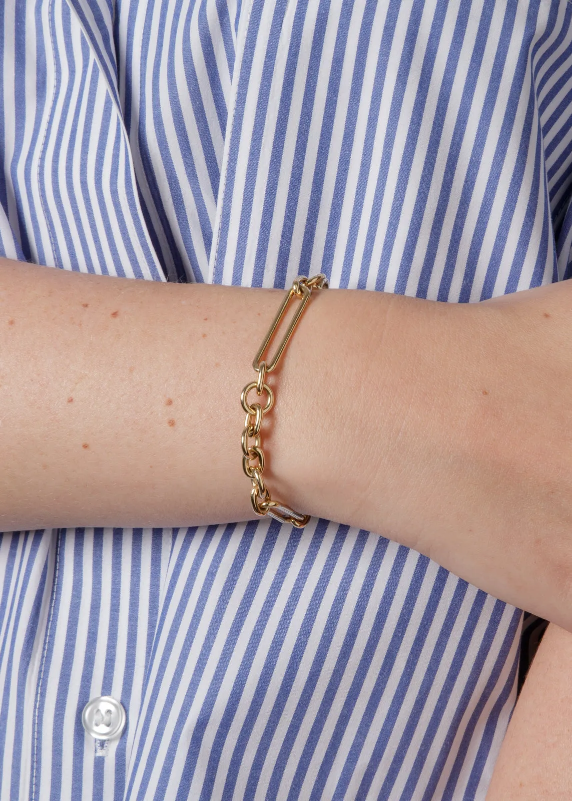 Mixed Midsize Yellow Gold Clip Chain Bracelet