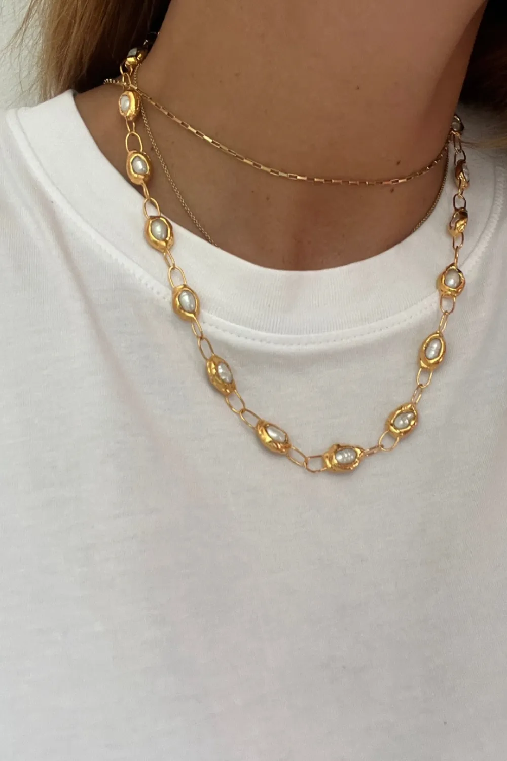 Pearl Chain Necklace in Gold