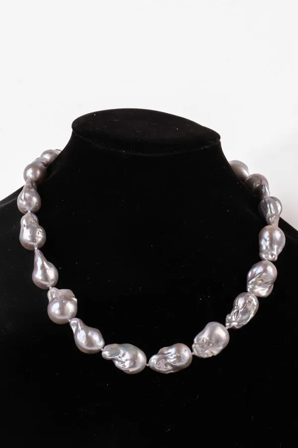 Pearl Necklace - P80-B 26-28mm 21' Sliver