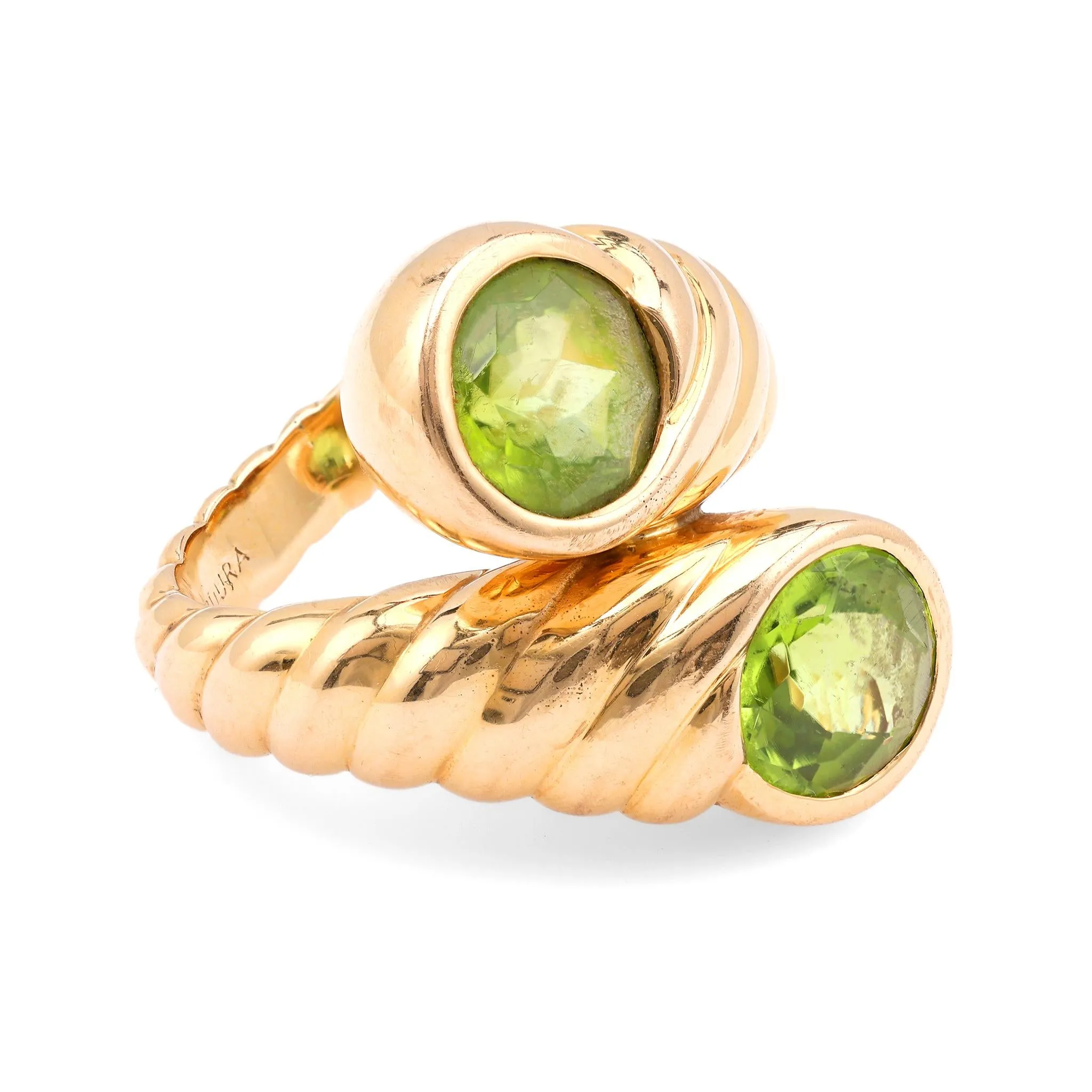 Vintage Verdura Peridot 18K Yellow Gold Ring